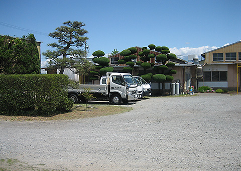 長野県佐久市の金属機械加工と電源トランスのメーカー　咲電機（さくでんき）本社工場